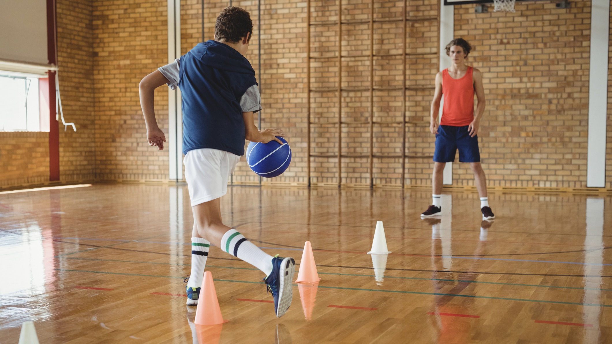 5 Dribbling Drills To Help Youth Basketball Players Improve Their ...