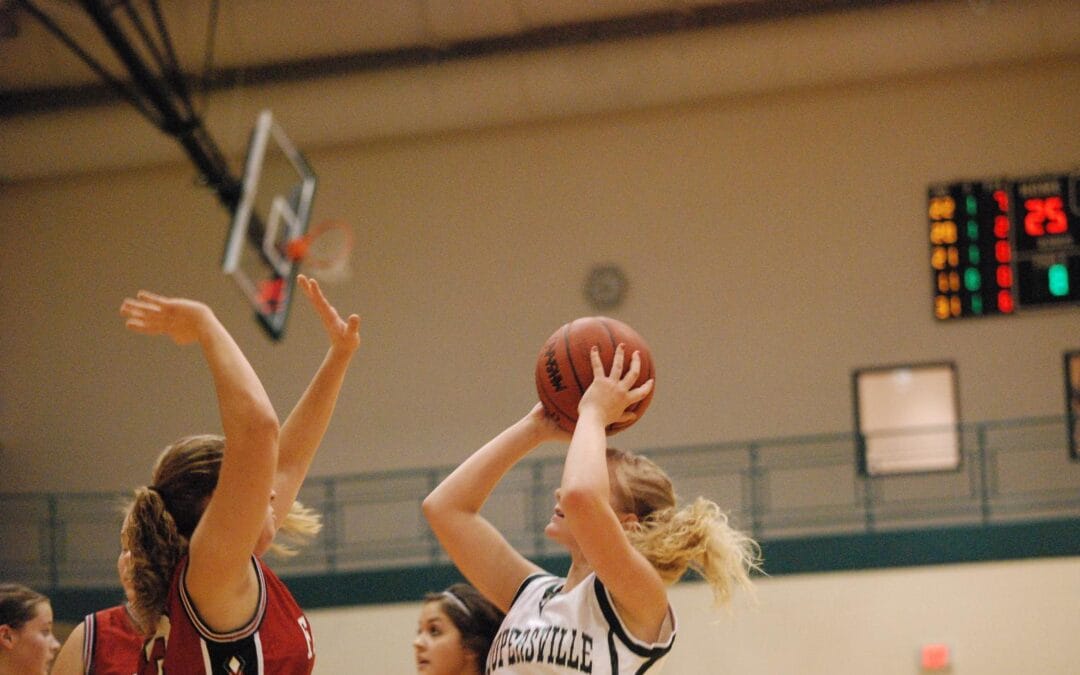 Distracted Shooting Drill: Scoring with a Hand in Your Face