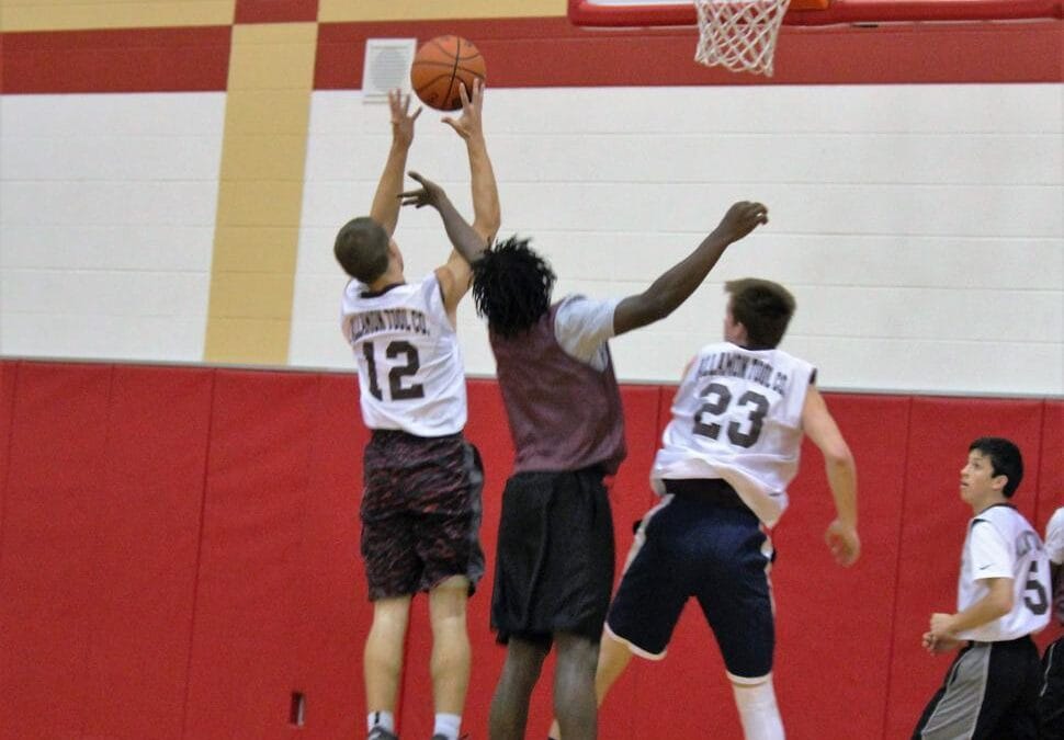 How to become a Great Rebounder: 5 rules every basketball player should know